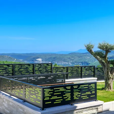 Villa Abba - Meerblick, Luxus Und Komfort An Der Suedostkueste Istriens *