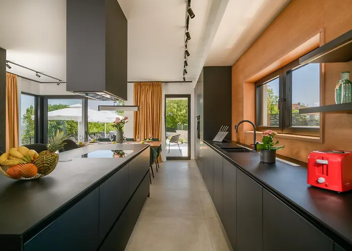 Abba - Meerblick, Luxus Und Komfort An Der Suedostkueste Istriens 빌라